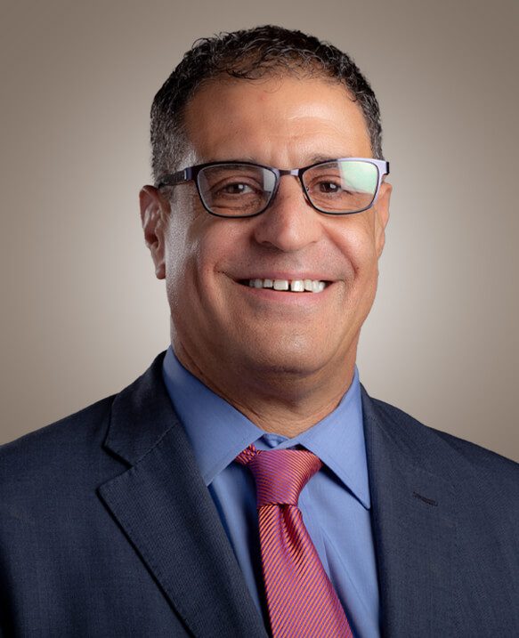 Es director del área de Dirección Financiera y director corporativo de Administración en IPADE. Ingeniero Industrial por la Universidad Panamericana.