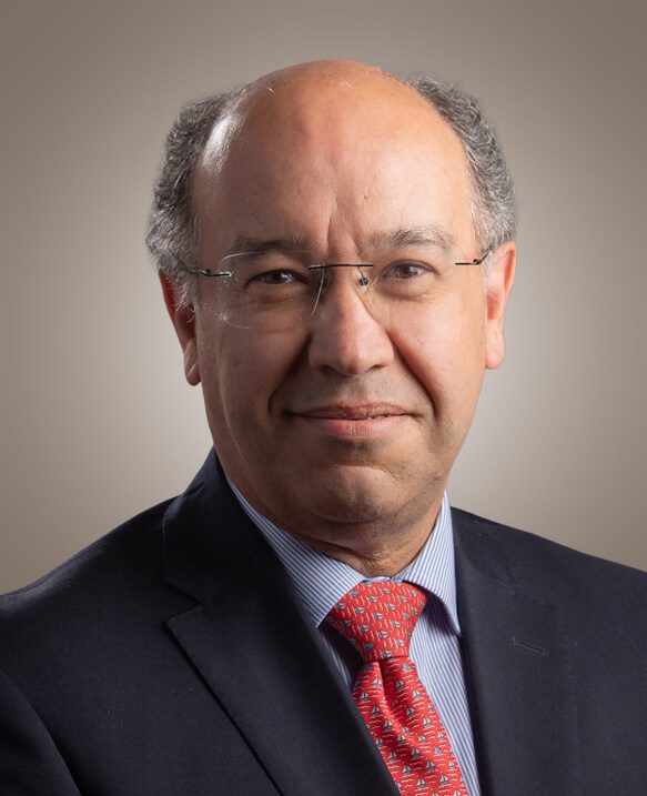 SANCHEZ_JULIAN_2025 Profesor del área de Control e Información Directiva.